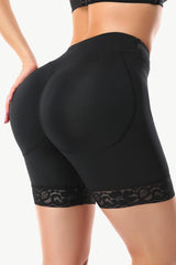 Pantalones cortos moldeadores de talle completo con realce y ribete de encaje