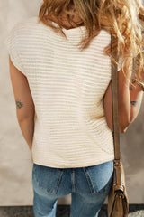 Blusa de punto con cuello redondo y mangas cortas con flores