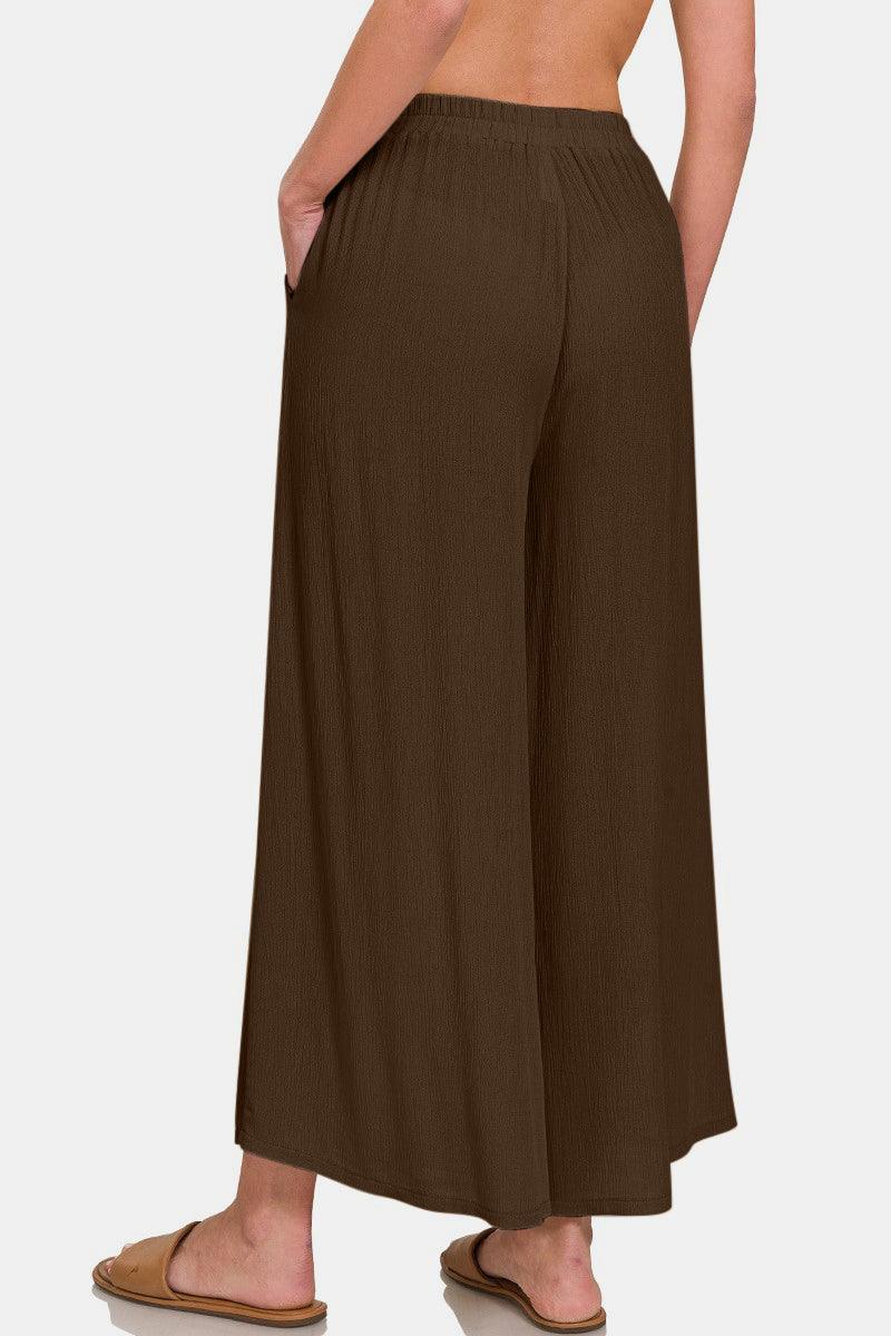 Pantalones de pierna ancha con bolsillos y tejido Zenana