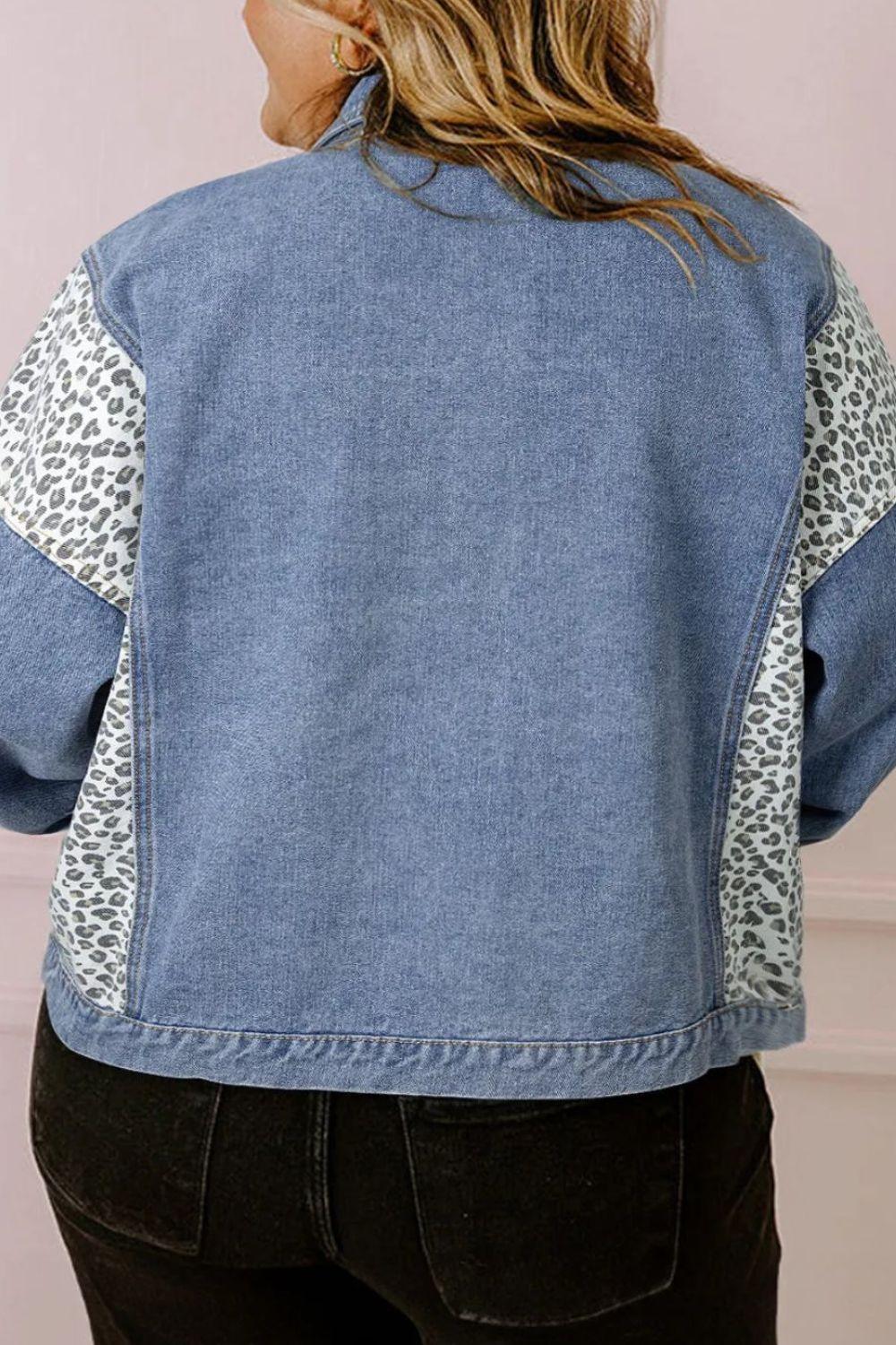 Chaqueta vaquera de manga larga con estampado de leopardo en talla grande