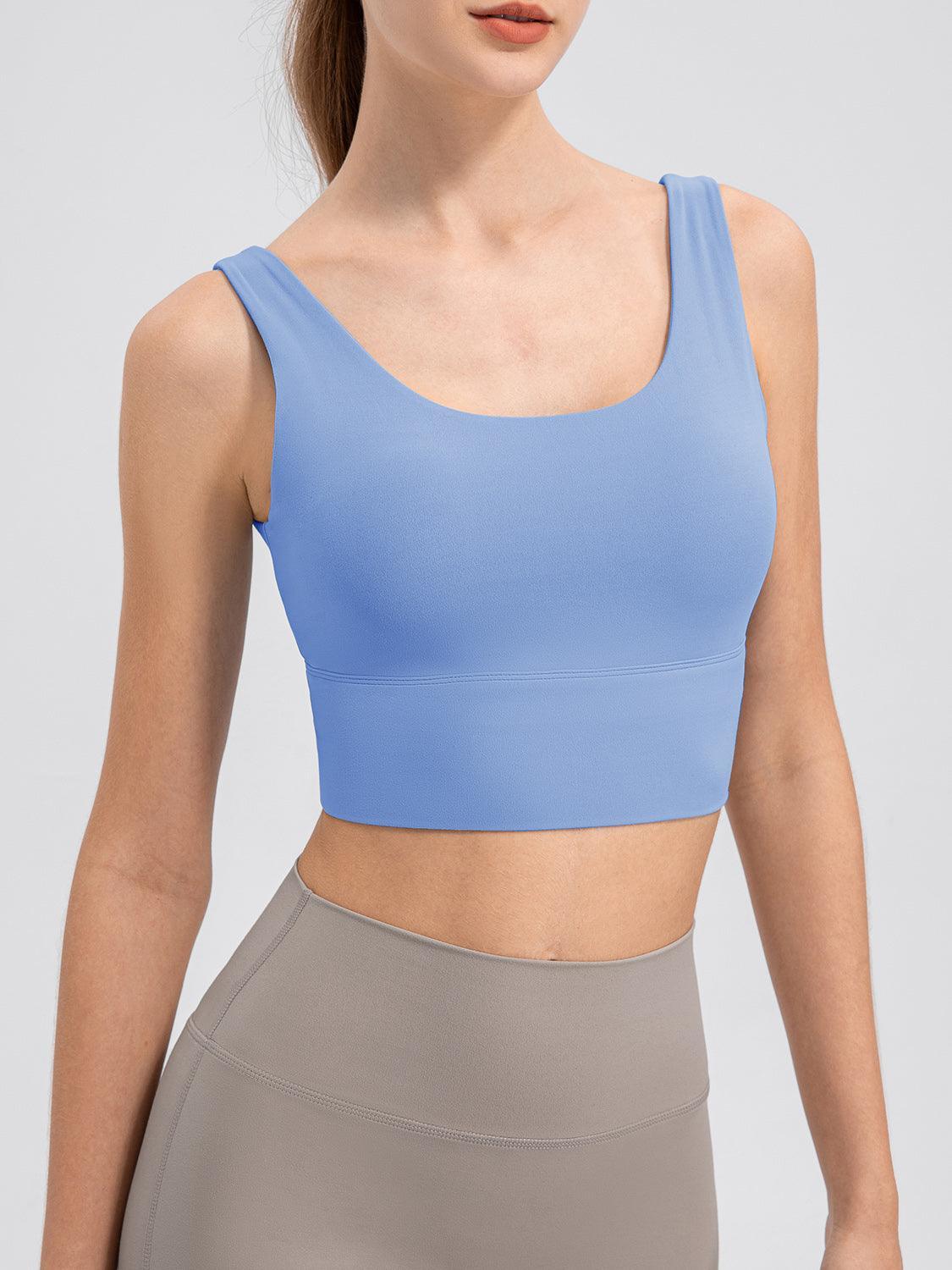 Camiseta deportiva con escote redondo y tirantes anchos