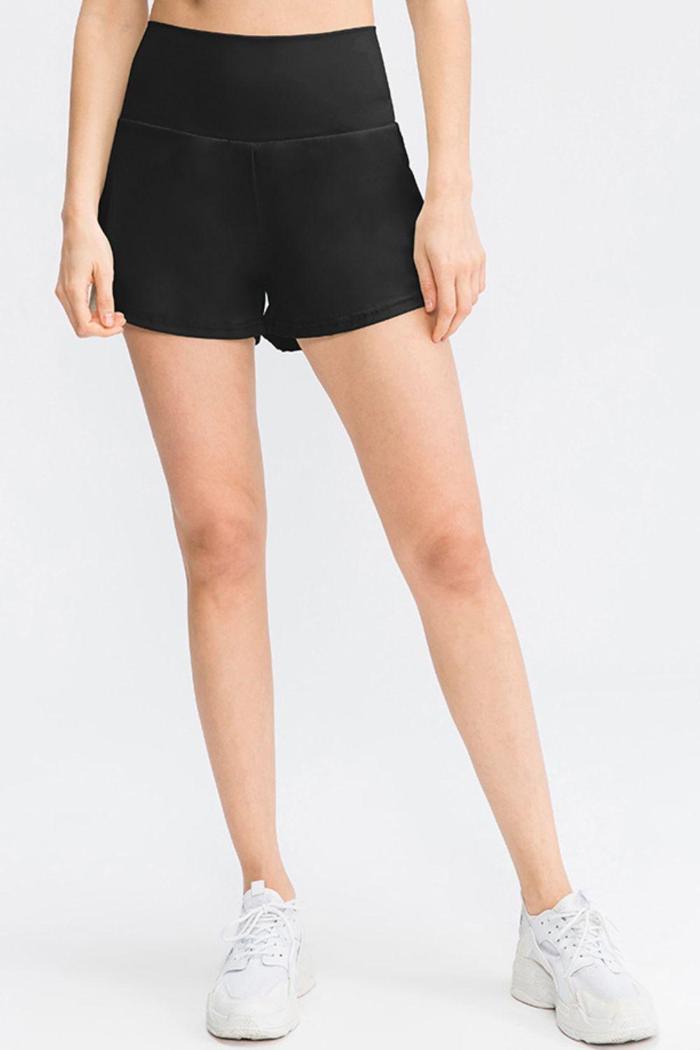 Pantalones cortos deportivos con cintura ancha y bolsillos