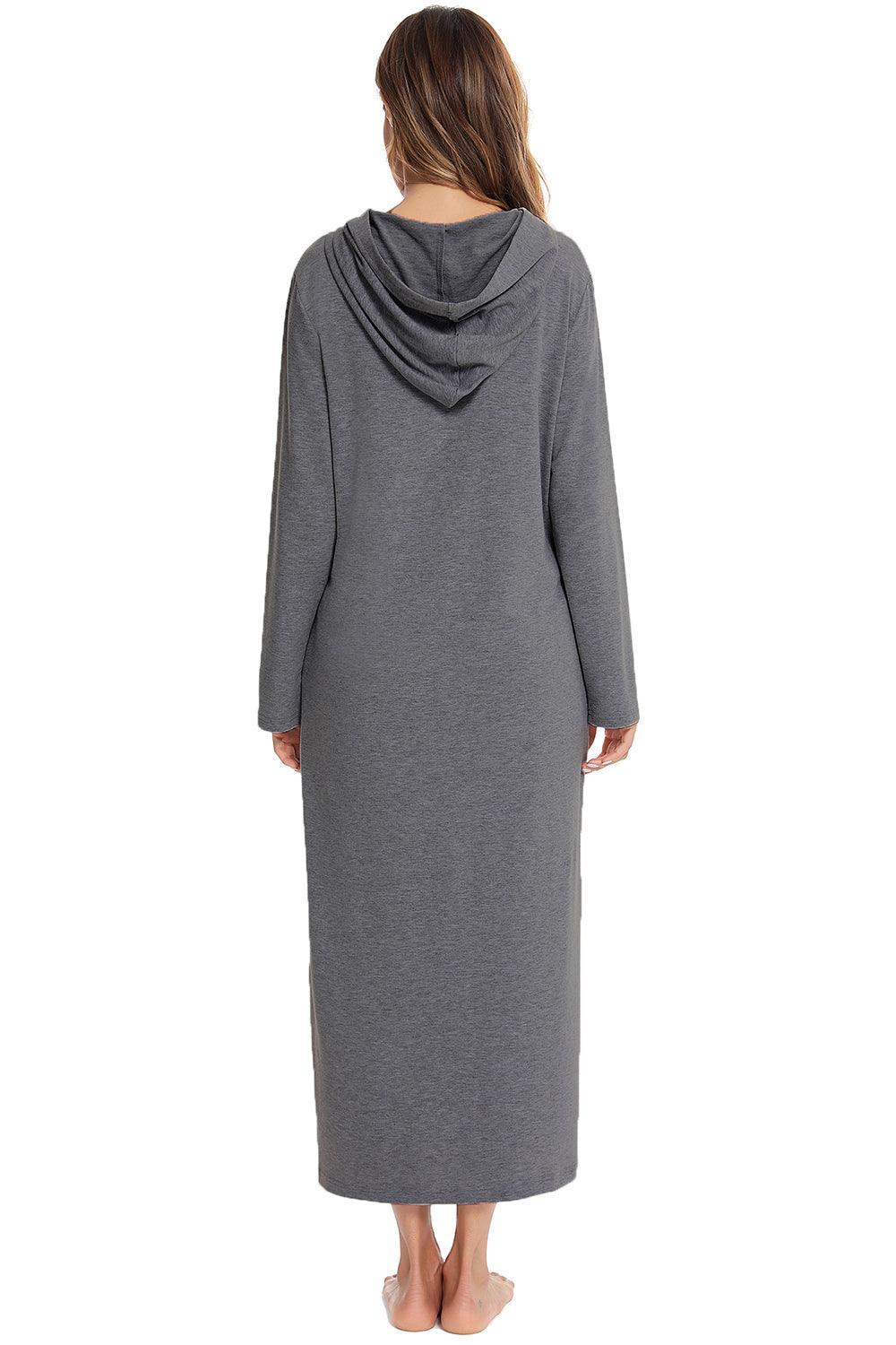 Camisón con capucha, cremallera frontal y bolsillos