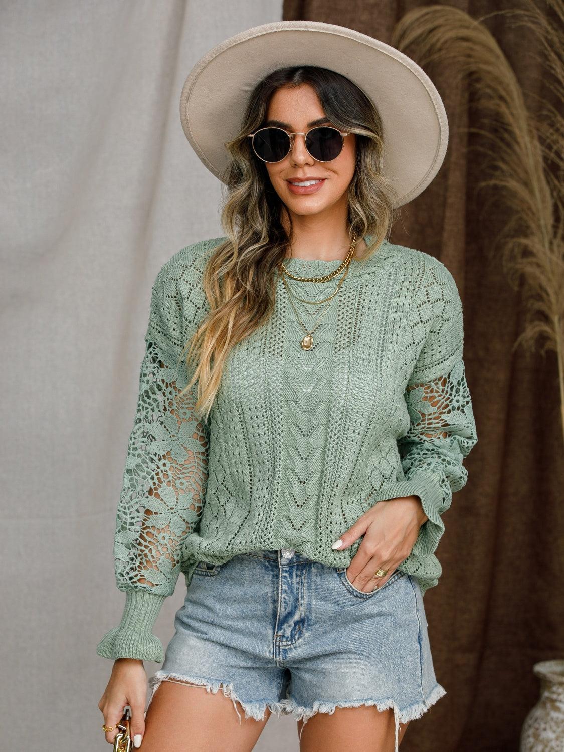 Suéter de crochet con ojales y mangas farol