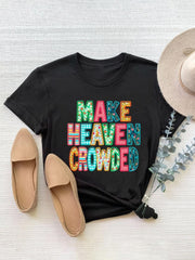 Camiseta de manga corta con cuello redondo y letras