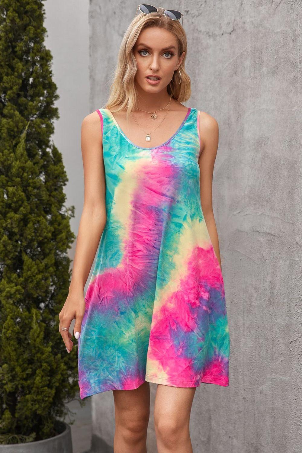 Vestido sin mangas con efecto tie-dye y bolsillos
