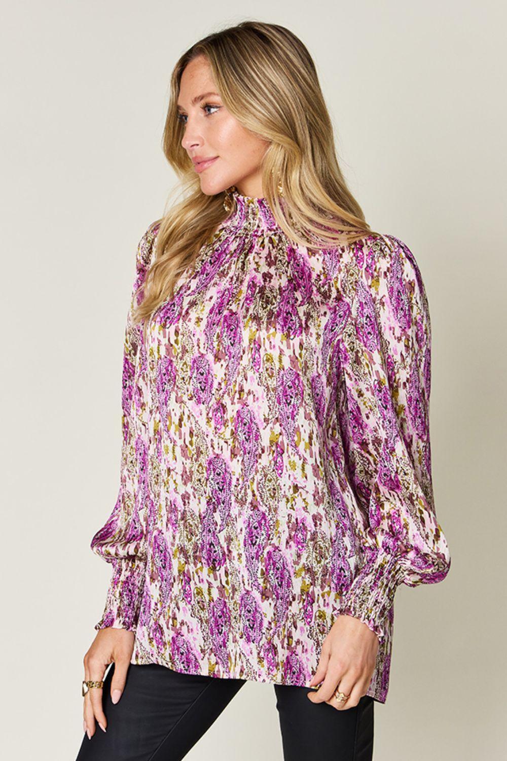 Blusa de manga larga fruncida con estampado de tamaño completo de Double Take