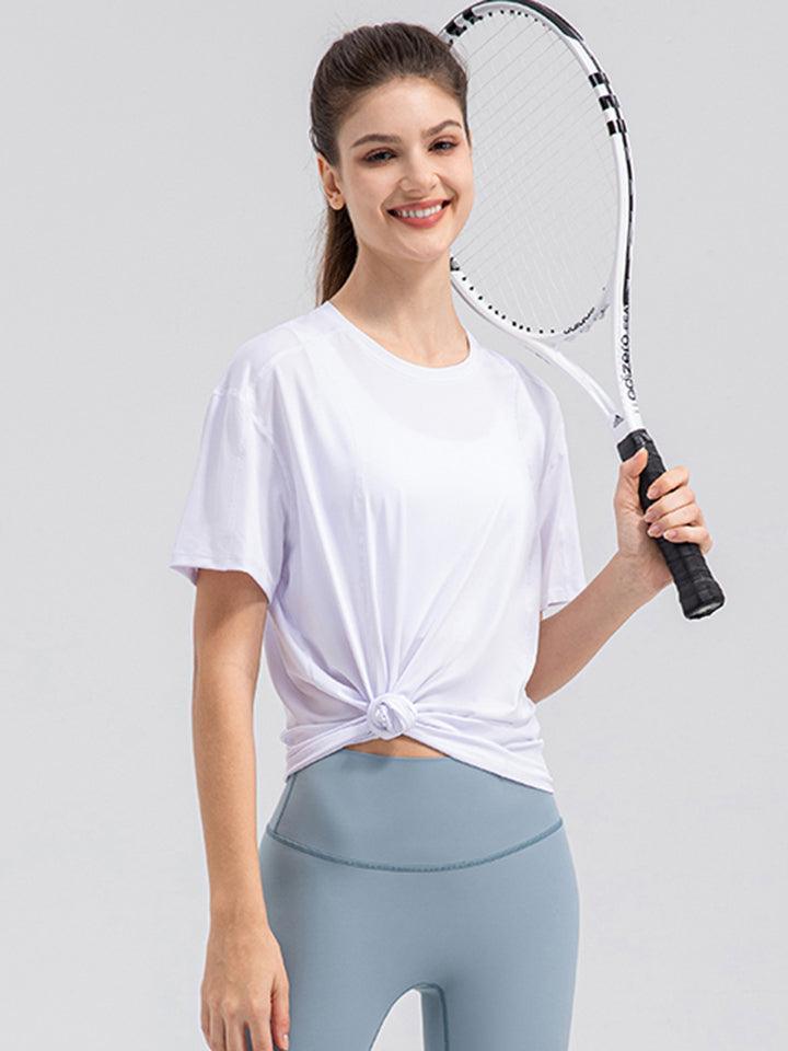 Top deportivo de manga corta y cuello redondo