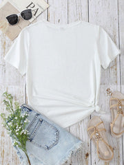 Camiseta de manga corta con cuello redondo y corazón
