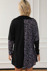 Blusa con cuello de leopardo y medio botón