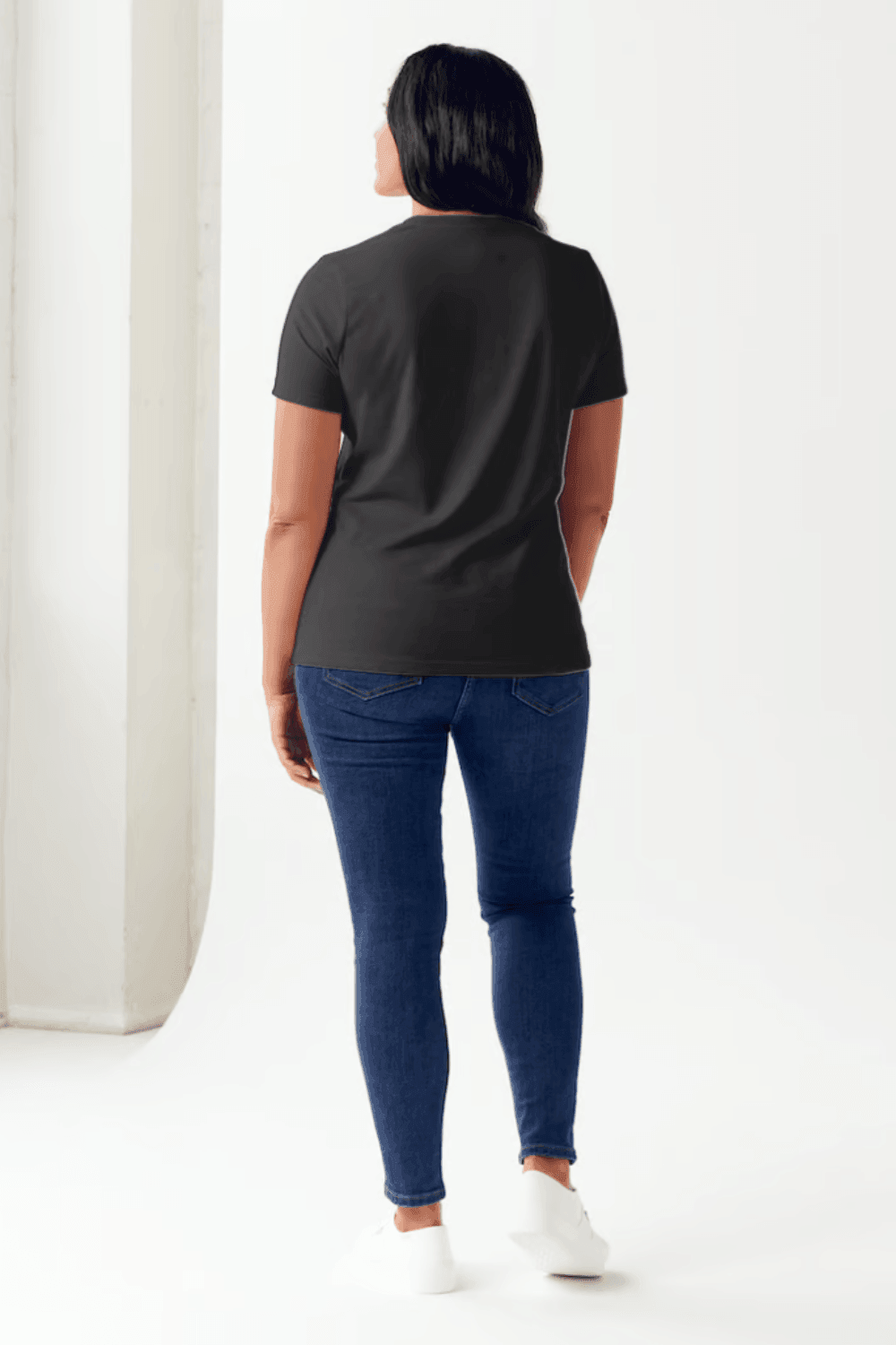 Camiseta tubular de manga corta con gráfico de HALLOWEEN en tamaño completo Simply Love