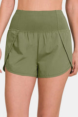 Pantalones cortos deportivos de cintura alta con cremallera y bolsillo trasero de Zenana