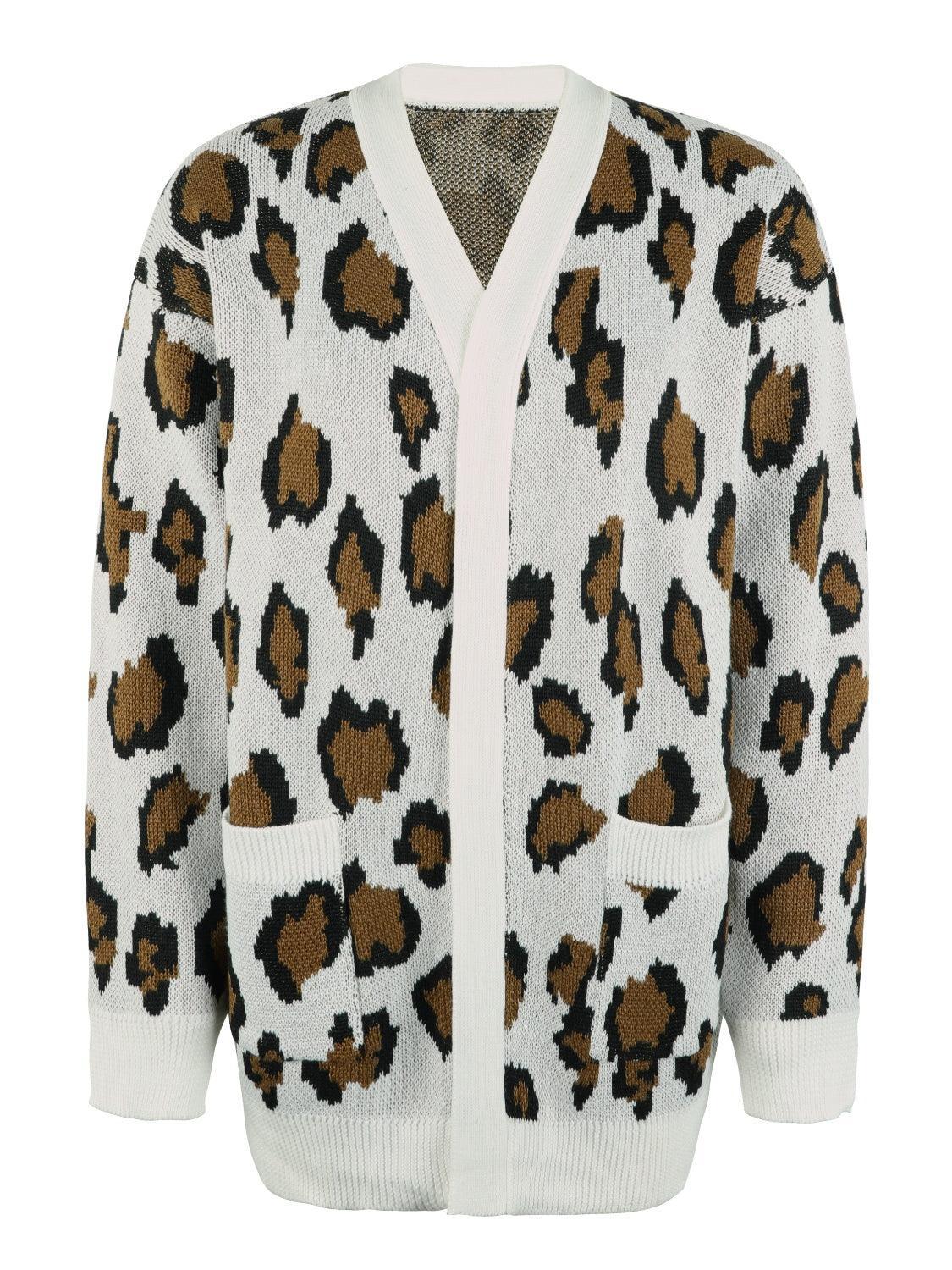 Cárdigan con estampado de leopardo, hombros caídos y frente abierto