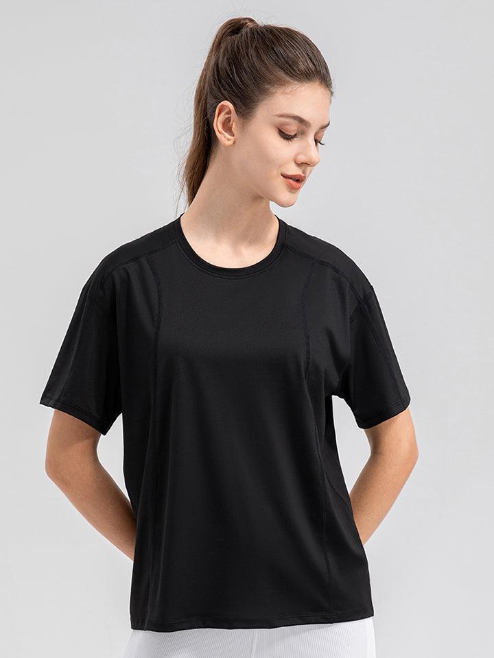 Top deportivo de manga corta y cuello redondo