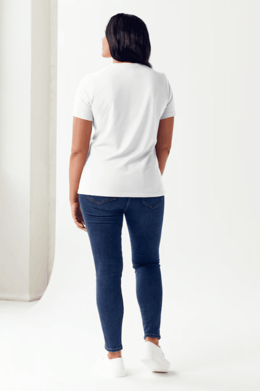 Camiseta tubular de manga corta con gráfico de HALLOWEEN en tamaño completo Simply Love