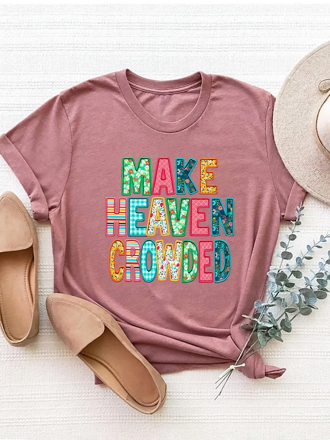 Camiseta de manga corta con cuello redondo y letras